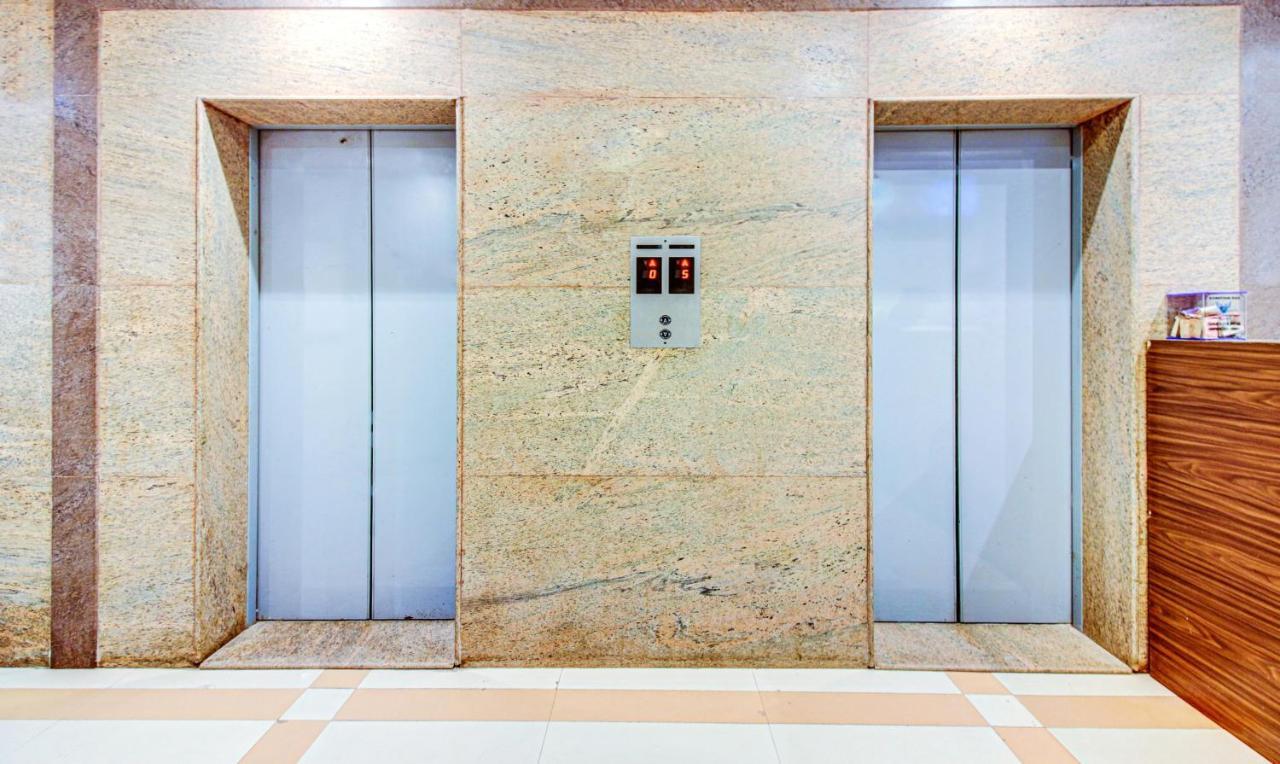 Treebo Trend Bkc Grand Mumbai Exterior photo